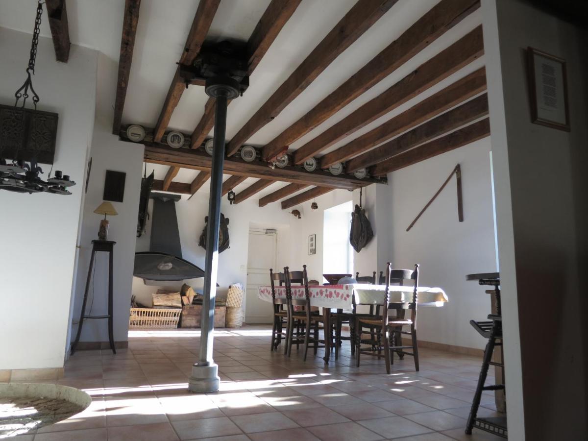 Chambres D'Hotes Du Moulin De La Chaussee Saint-Denis-d'Orques Bagian luar foto